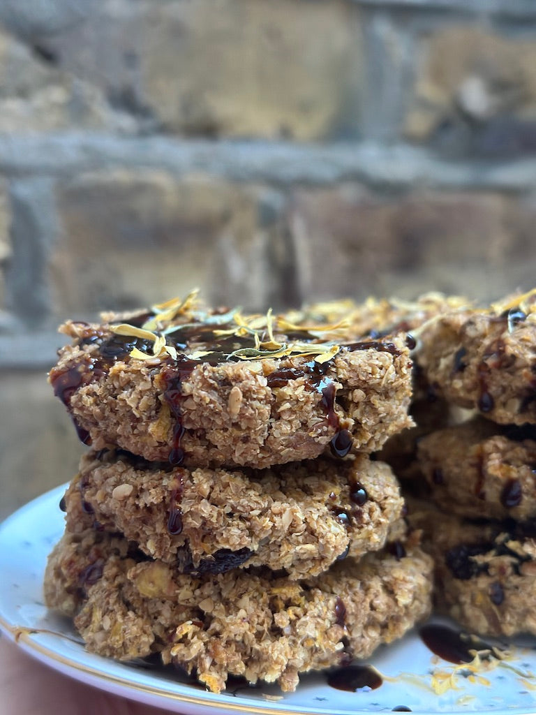 The Raw Living Recipe Book (Print Edition)