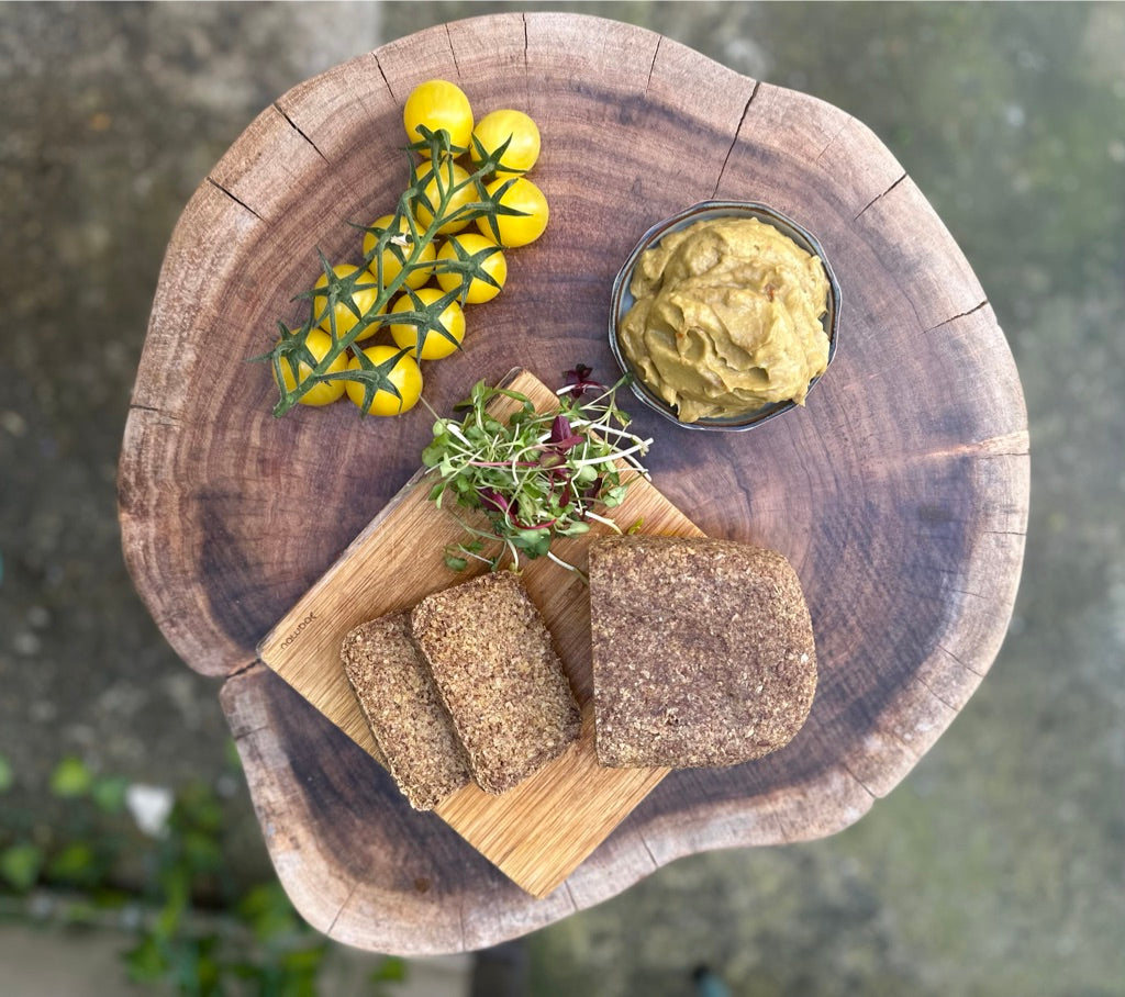 The Raw Living Recipe Book (Print Edition)