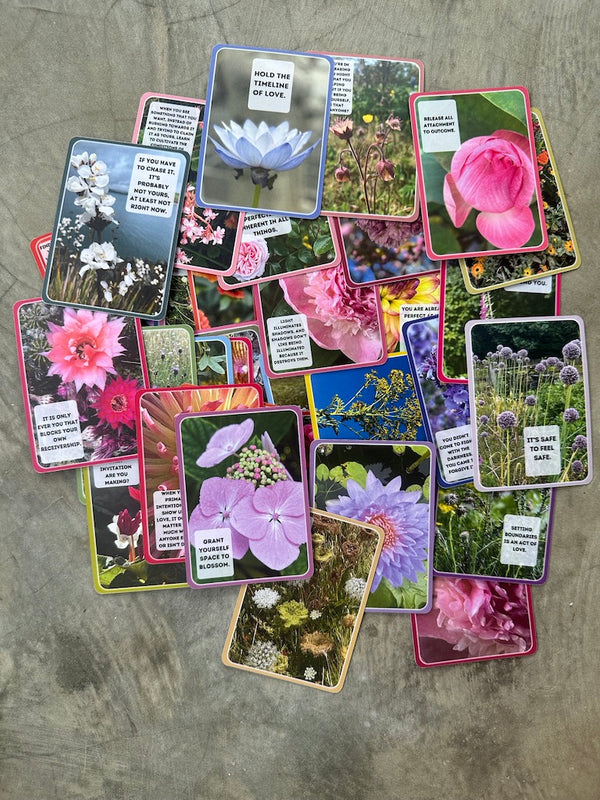 Actually Magic Oracle Cards | Kate Magic | Raw Living UK