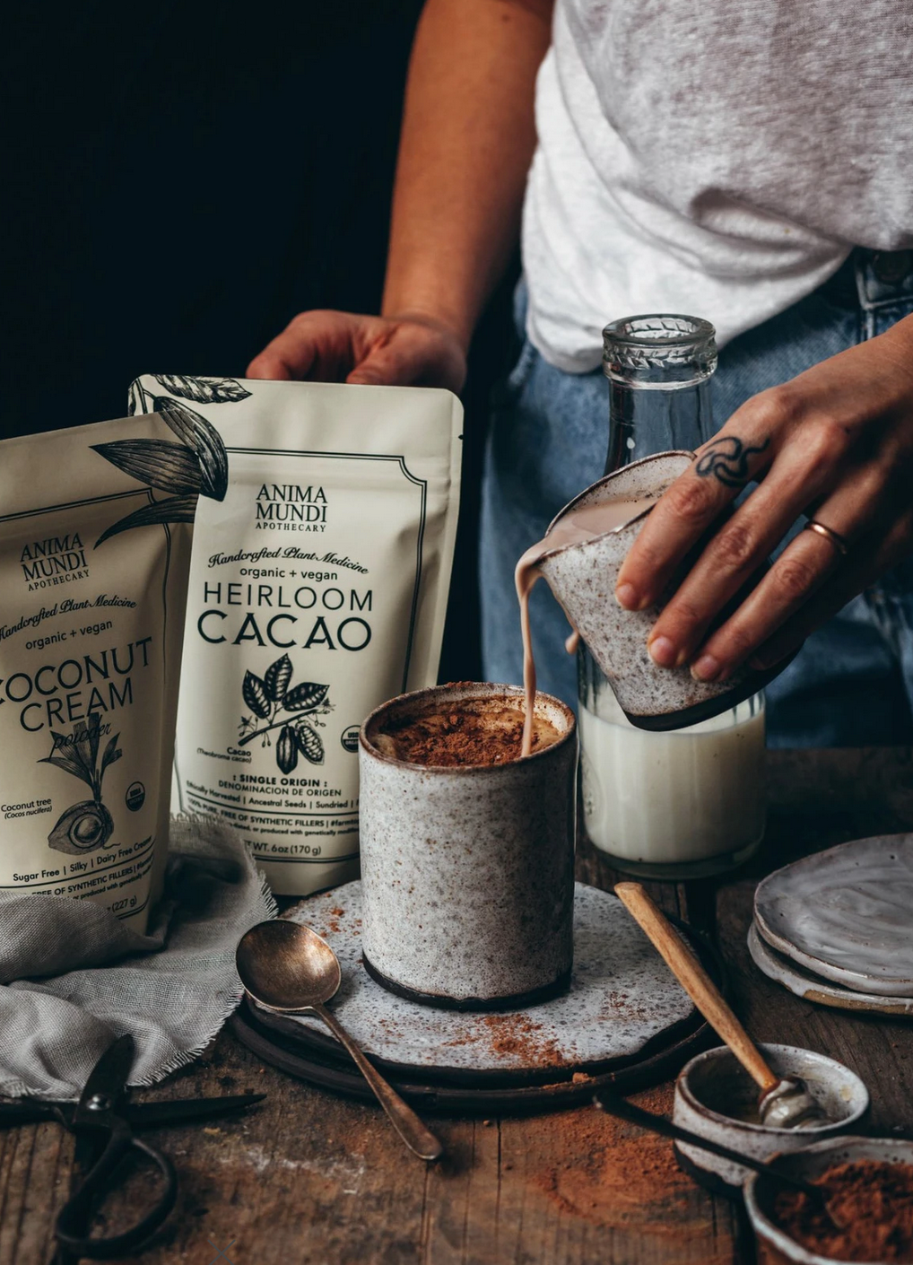 Heirloom Cacao Powder (6oz) | Anima Mundi Herbals | Raw Living UK | Raw Foods | Super Foods | Anima Mundi&#39;s Heirloom Cacao Powder is High Quality &amp; Organic. This Cacao comes from Peru &amp; it is packed with Anti-Oxidants, Iron, Magnesium &amp; Bliss Chemicals!